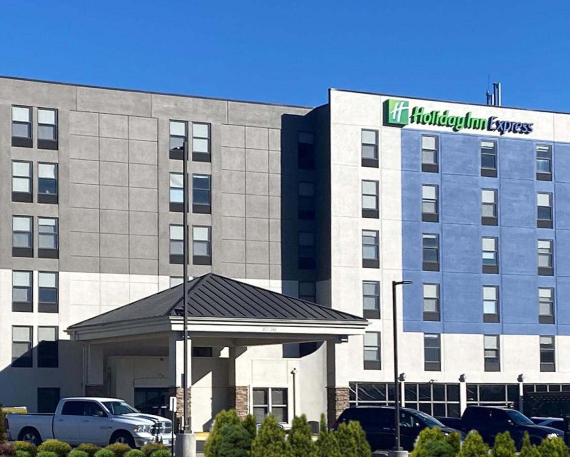 Holiday Inn Express & Suites Central Omaha By Ihg Zewnętrze zdjęcie
