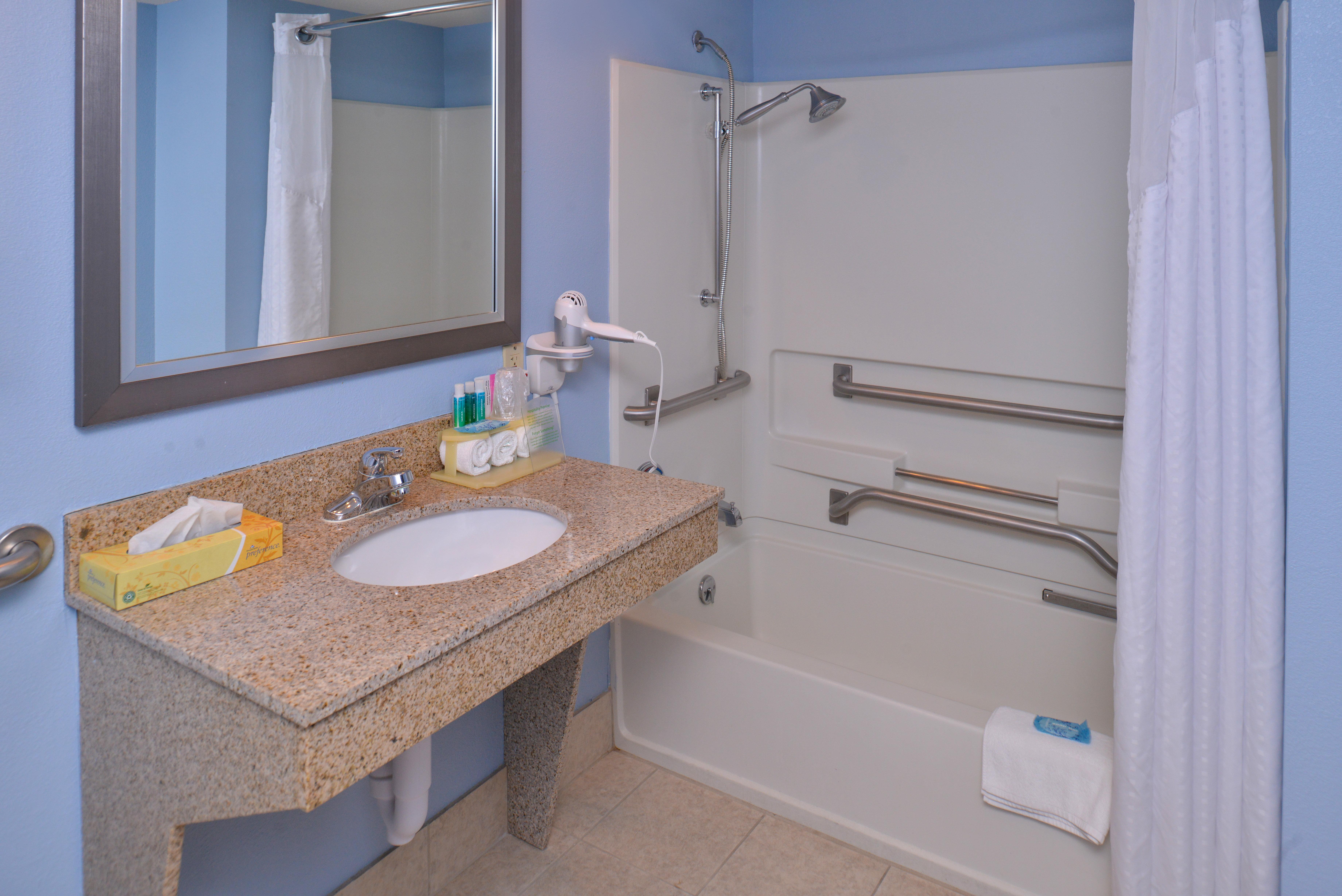 Holiday Inn Express & Suites Central Omaha By Ihg Zewnętrze zdjęcie