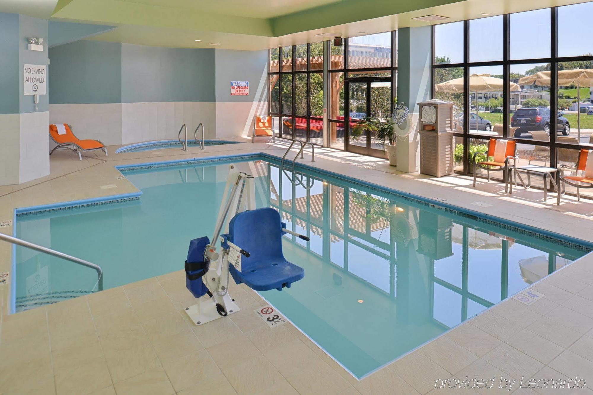 Holiday Inn Express & Suites Central Omaha By Ihg Zewnętrze zdjęcie